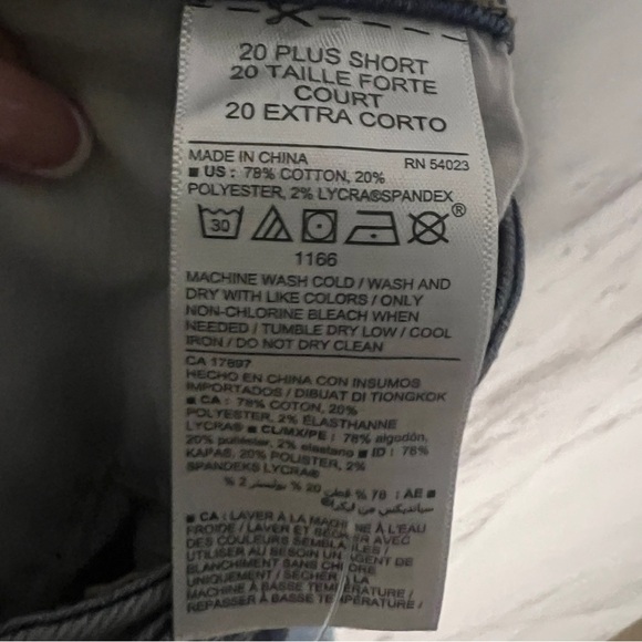3/$60 NEW Old Navy Super Skinny Stretch Denim Jeans SZ 20 Short - Picture 5 of 5